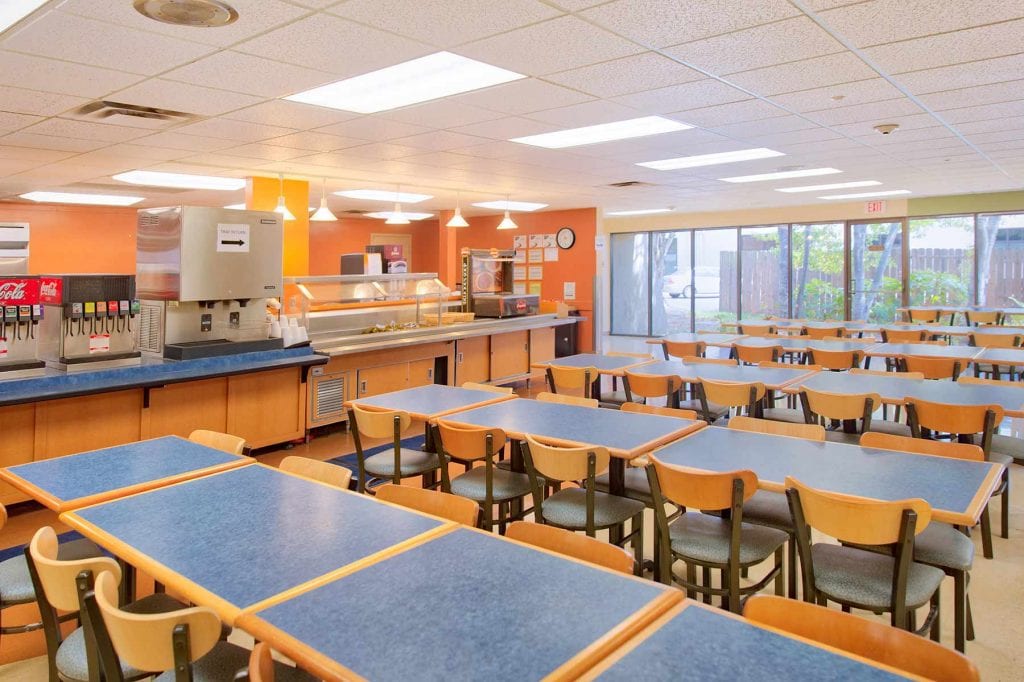 Peachford 04 cafeteria